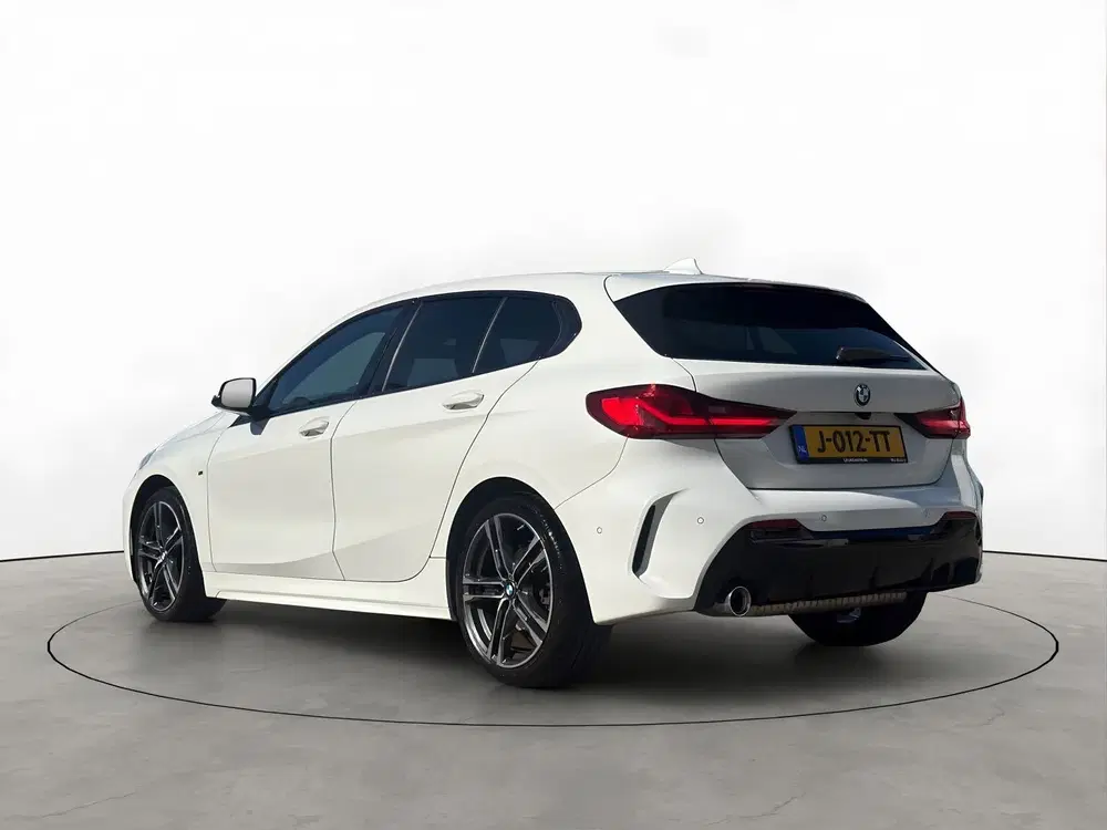 BMW 1-serie 118i 140PK M-Sport Shadow Camera Virtual 1 uit 2019, foto 3