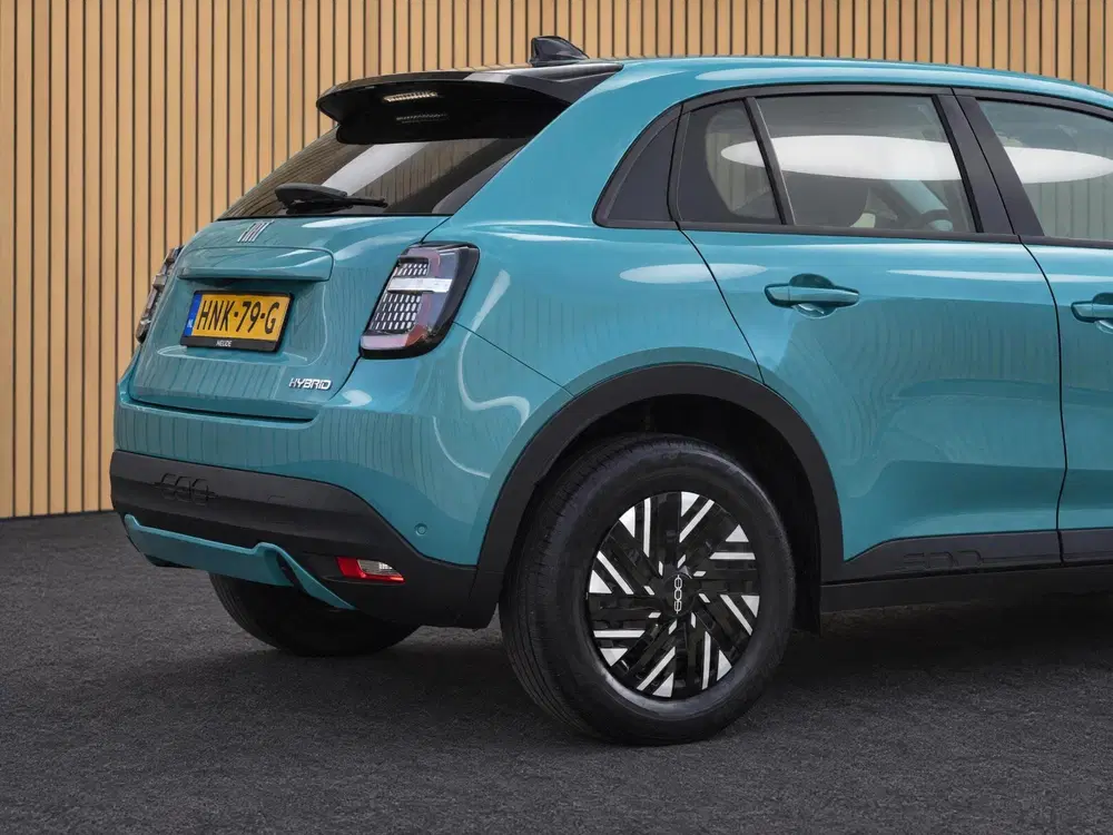 Fiat 600 1.2 Hybrid Urban uit 2025, foto 10