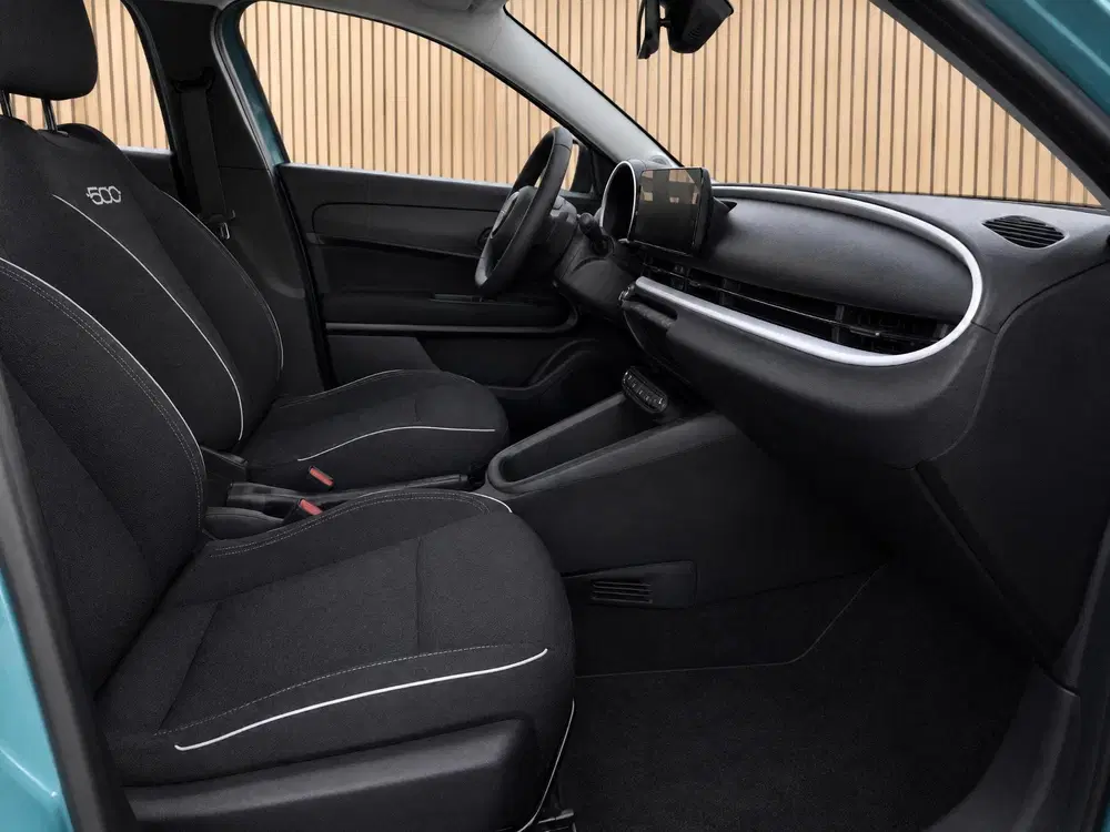 Fiat 600 1.2 Hybrid Urban uit 2025, foto 6