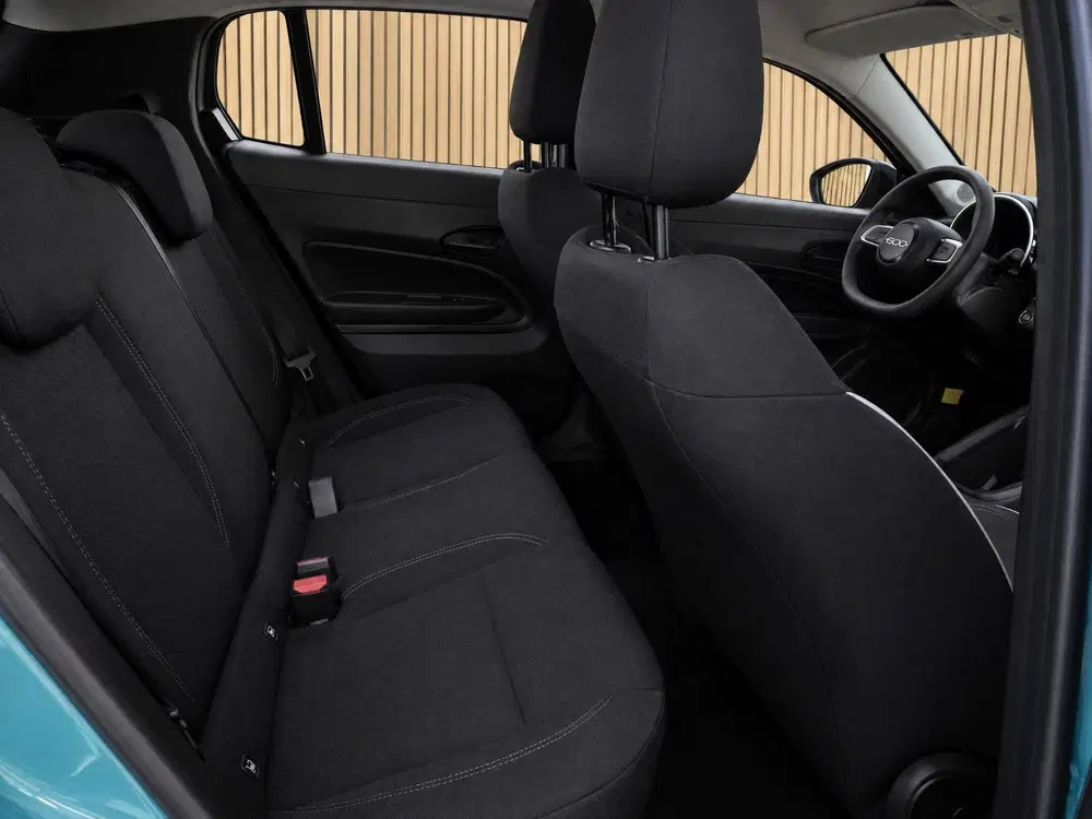 Fiat 600 1.2 Hybrid Urban uit 2025, foto 7