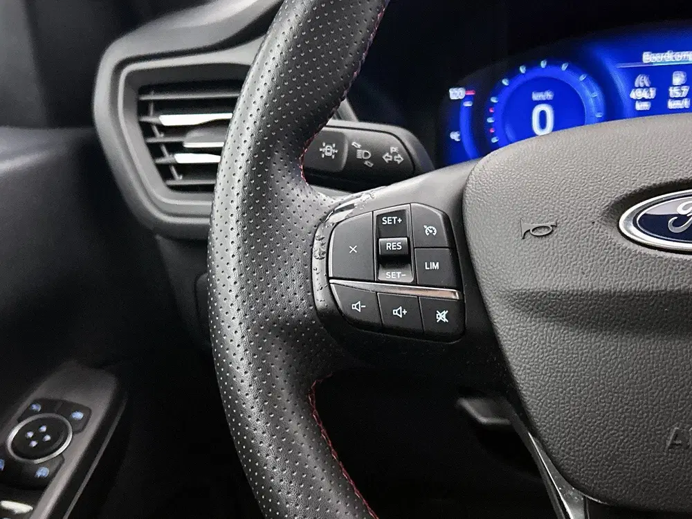 Ford Kuga 1.5 EcoBoost ST-Line uit 2022, foto 6