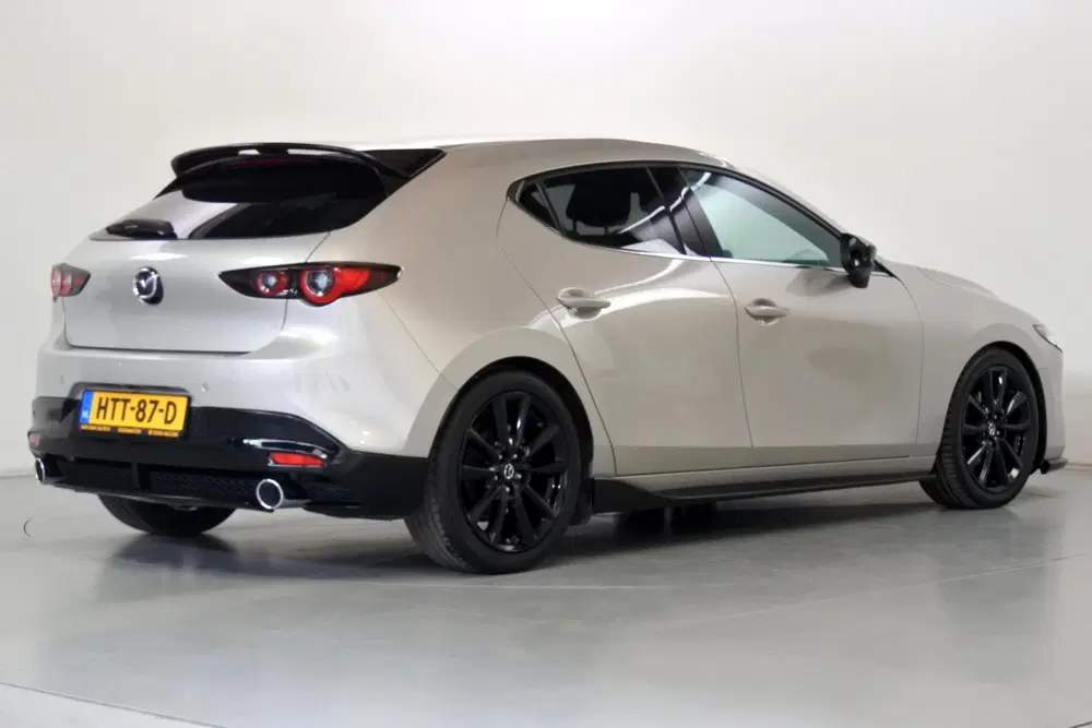 Mazda 3 2.0 MHEV 122pk Homura Aero pack Remus® Eib uit 2023, foto 2