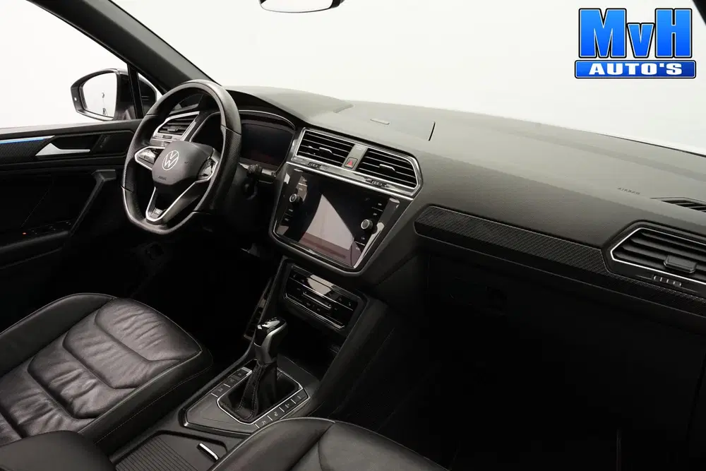 Volkswagen Tiguan 1.4 TSI PHEV R-Line uit 2023, foto 13