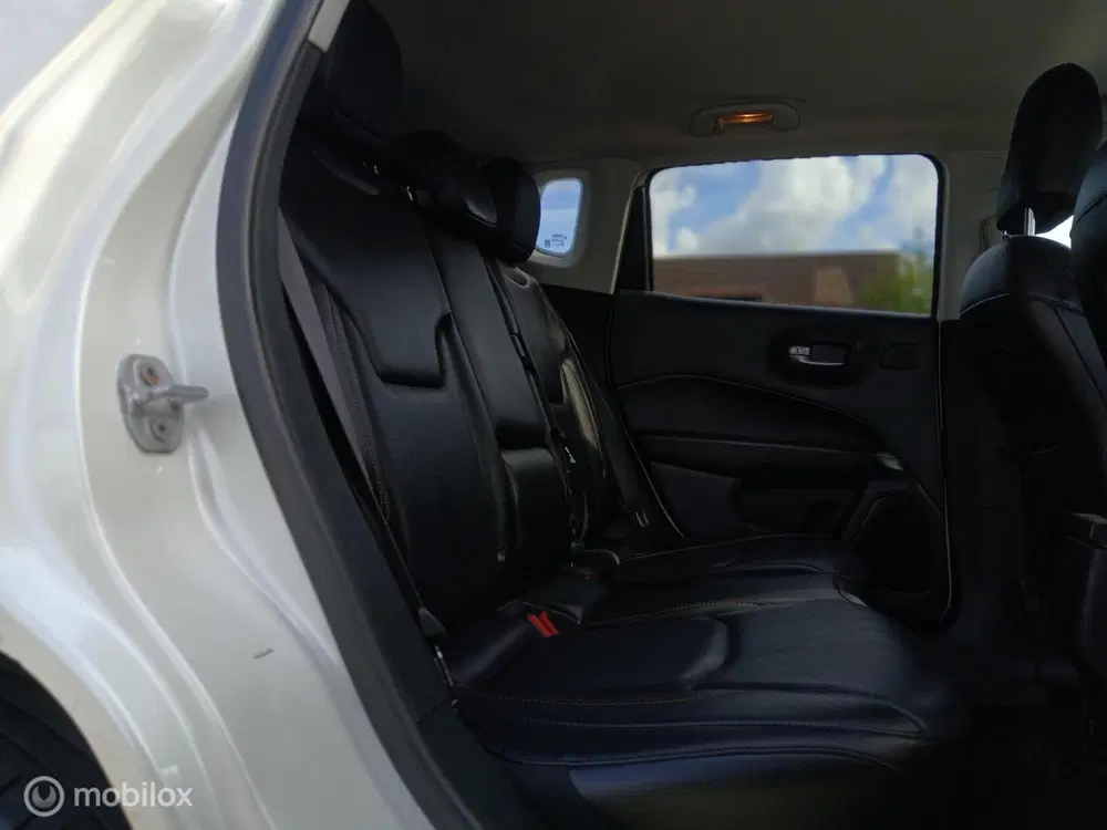 Jeep Compass 1.4 Multi air Turbo Limited Edition 140PK uit 2019, foto 13