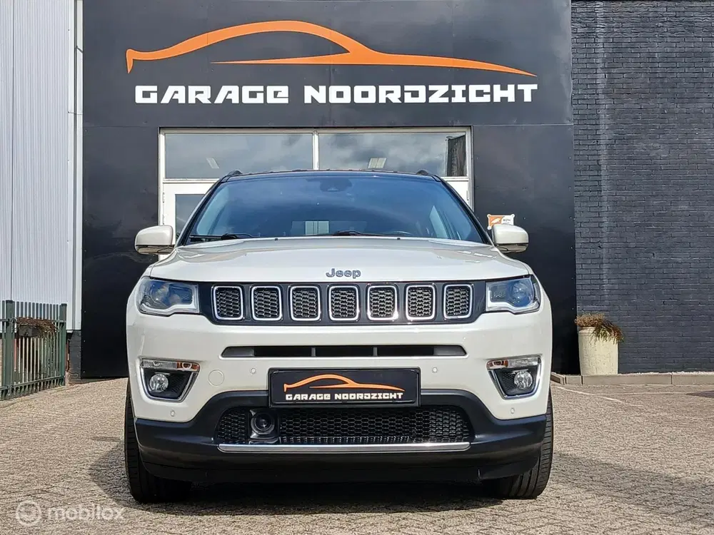 Jeep Compass 1.4 Multi air Turbo Limited Edition 140PK uit 2019, foto 2