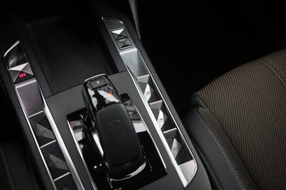 DS Automobiles DS 3 Crossback DS DS 3 Crossback E-Tense Business (bj 202 uit 2020, foto 11
