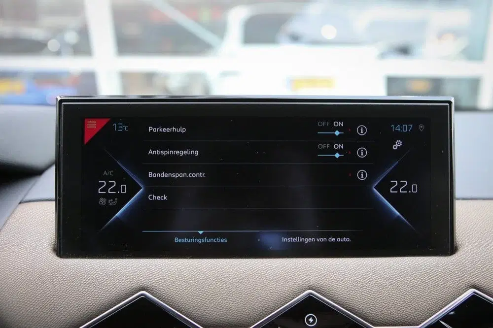 DS Automobiles DS 3 Crossback DS DS 3 Crossback E-Tense Business (bj 202 uit 2020, foto 15