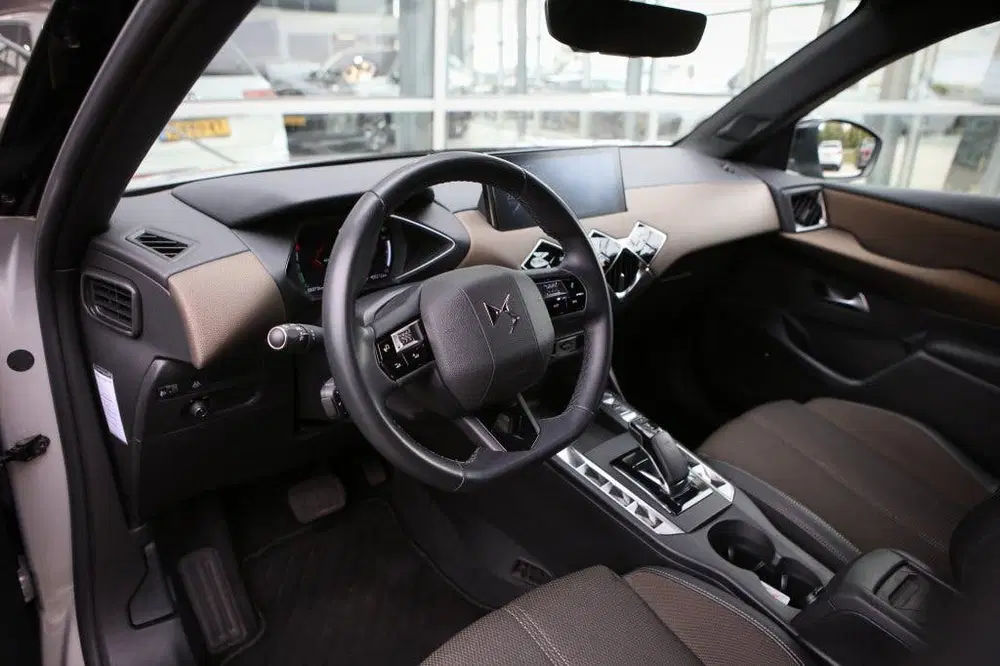 DS Automobiles DS 3 Crossback DS DS 3 Crossback E-Tense Business (bj 202 uit 2020, foto 3