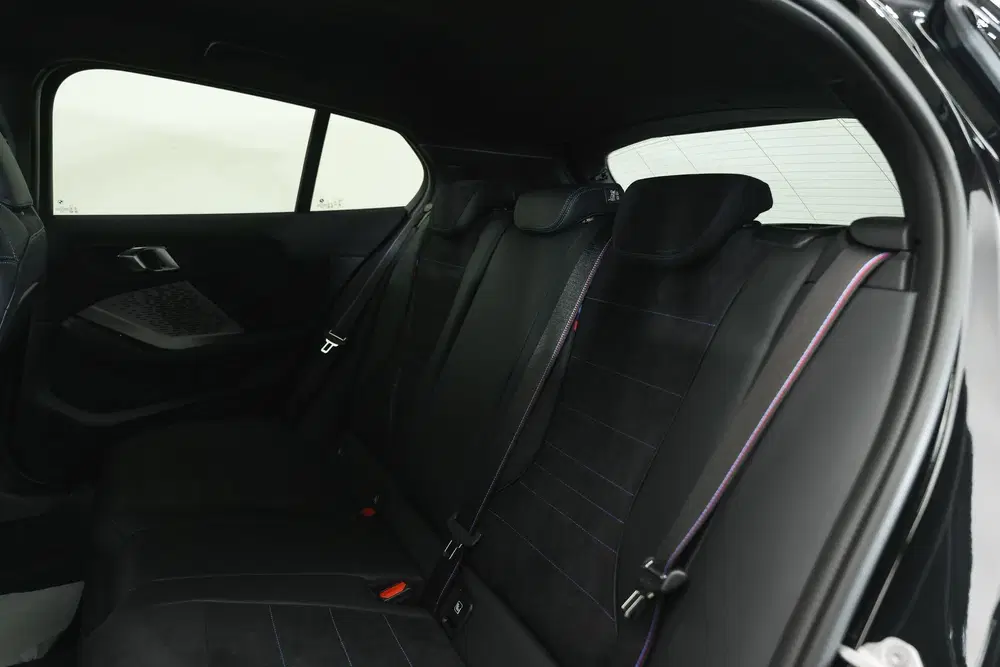 BMW 1-serie 120 M Sport Automaat uit 2026, foto 10