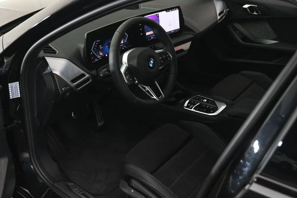 BMW 1-serie 120 M Sport Automaat uit 2026, foto 8