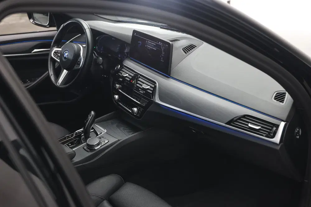 BMW 5-serie 5 Serie Touring 530e xDrive M Sport Automa uit 2022, foto 10
