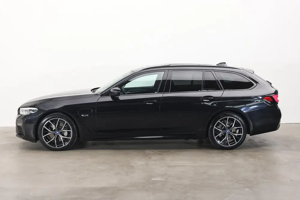 BMW 5-serie 5 Serie Touring 530e xDrive M Sport Automa uit 2022, foto 8