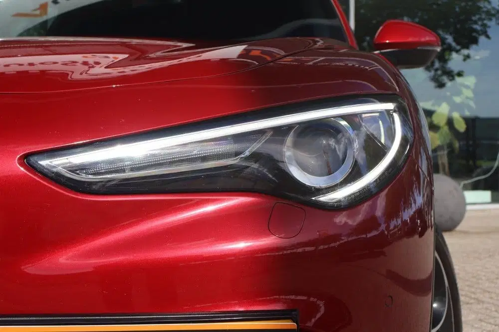Alfa Romeo Stelvio 2.0 280pk AT AWD B-Tech uit 2019, foto 6