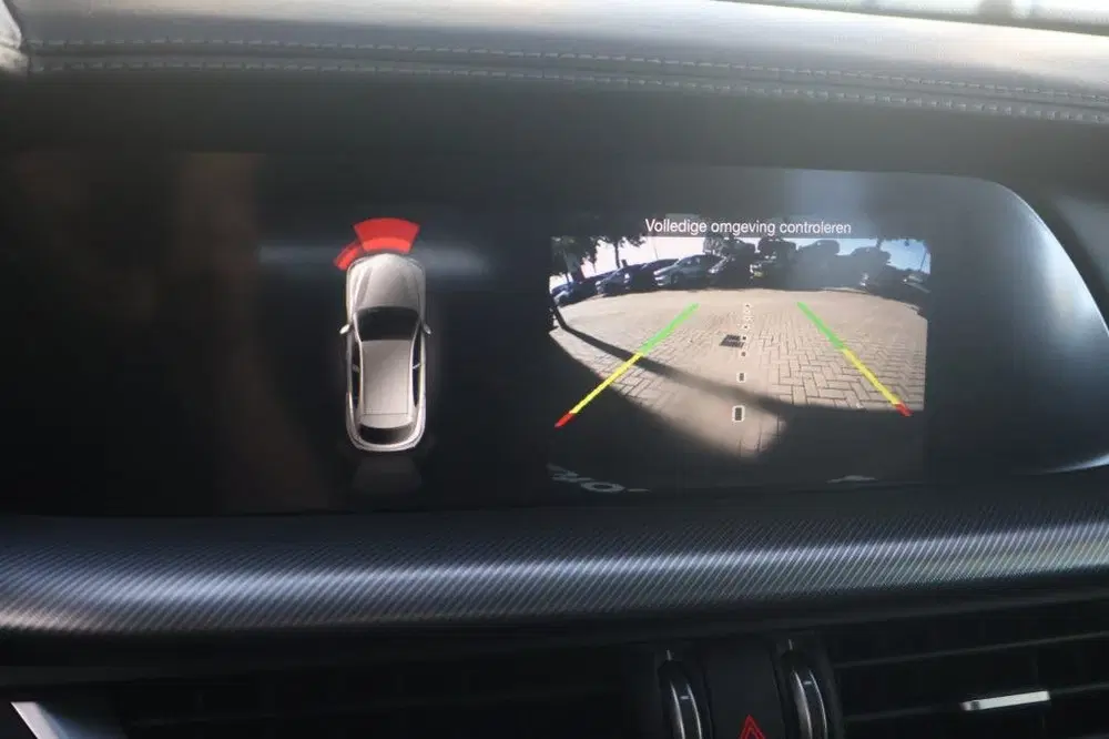 Alfa Romeo Stelvio 2.0 280pk AT AWD B-Tech uit 2019, foto 9