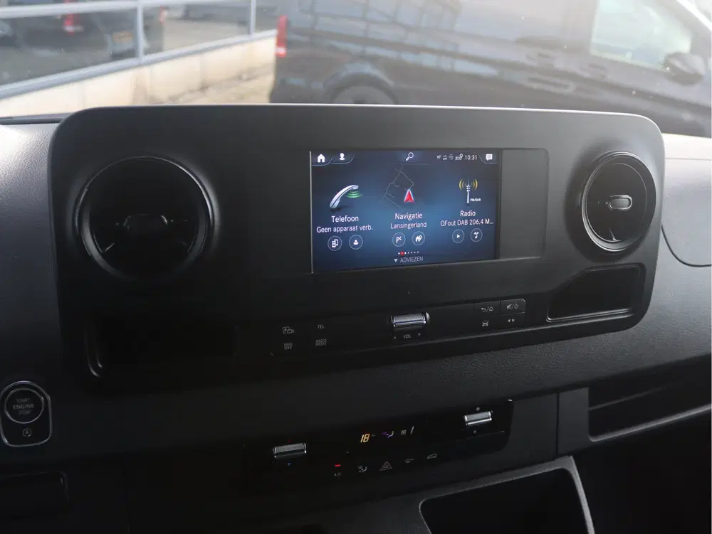 Mercedes-Benz Sprinter 317 CDI L2H2 uit 2023, foto 10
