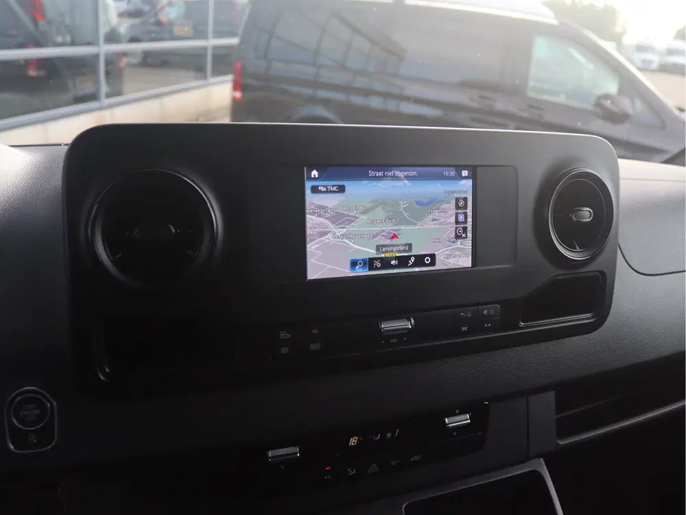 Mercedes-Benz Sprinter 317 CDI L2H2 uit 2023, foto 9