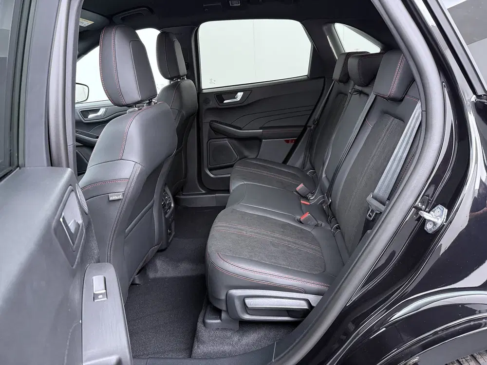 Ford Kuga 2.5 PHEV ST-Line X uit 2026, foto 10