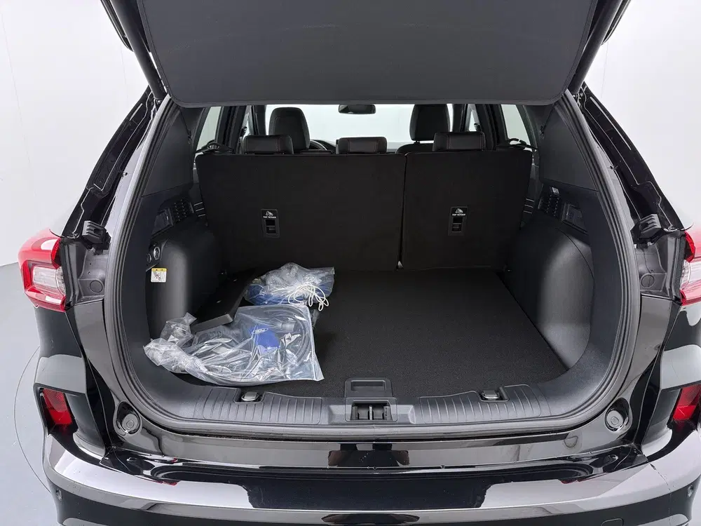 Ford Kuga 2.5 PHEV ST-Line X uit 2026, foto 9