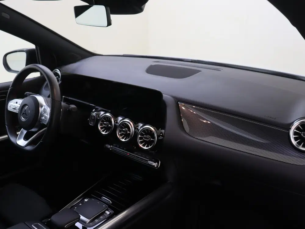 Mercedes-Benz B-Klasse 200 Business Solution AMG uit 2021, foto 5