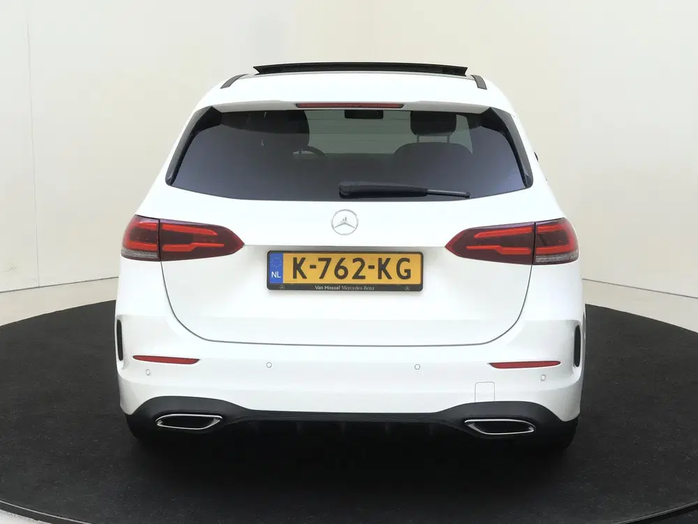 Mercedes-Benz B-Klasse 200 Business Solution AMG uit 2021, foto 7