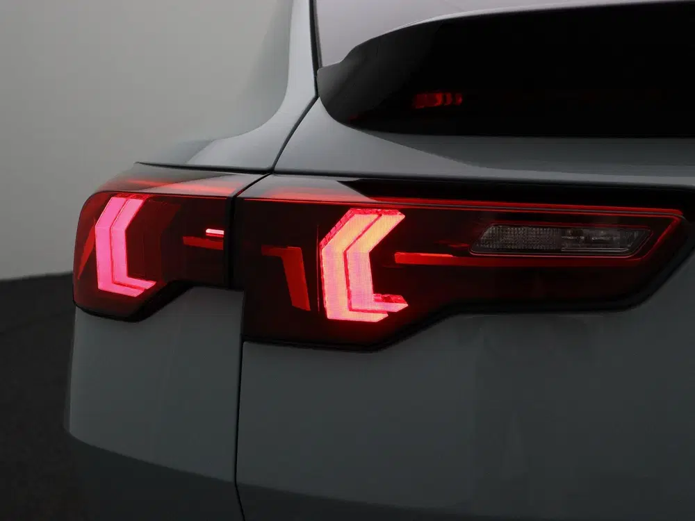 BMW iX2 xDrive30 67 kWh M Sport Edition M Sportpak uit 2026, foto 10
