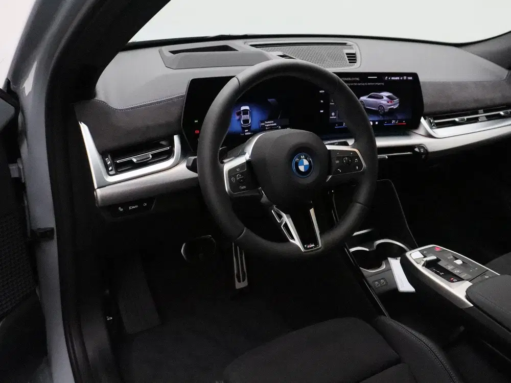 BMW iX2 xDrive30 67 kWh M Sport Edition M Sportpak uit 2026, foto 11