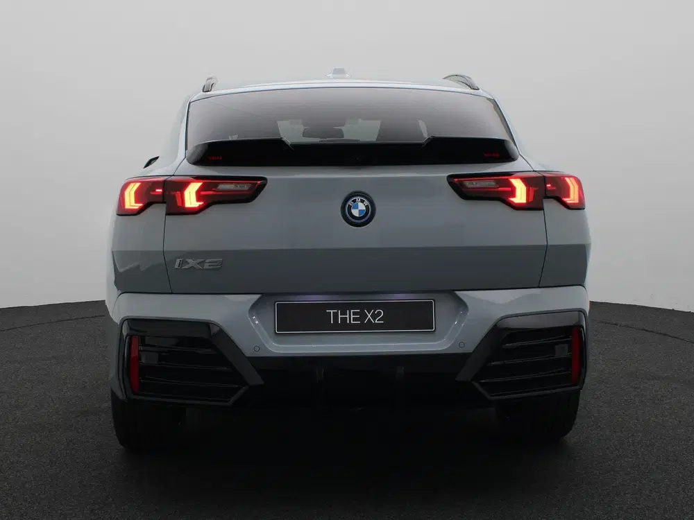 BMW iX2 xDrive30 67 kWh M Sport Edition M Sportpak uit 2026, foto 5