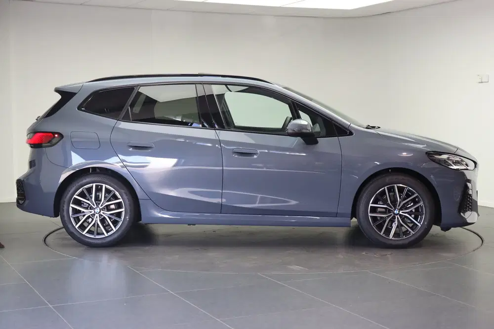 BMW 2-serie Active Tourer 218i M Sport Automaat uit 2026, foto 4