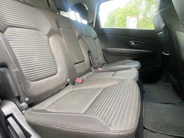 Renault Grand Scenic Grand Scénic 1.3 TCe Intens 7p. trekhaak ( uit 2019, foto 10