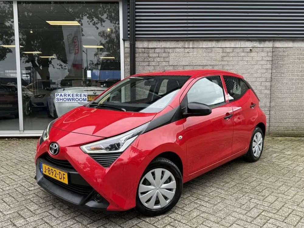 Toyota Aygo 1.0 VVT-i x-fun Airco uit 2020