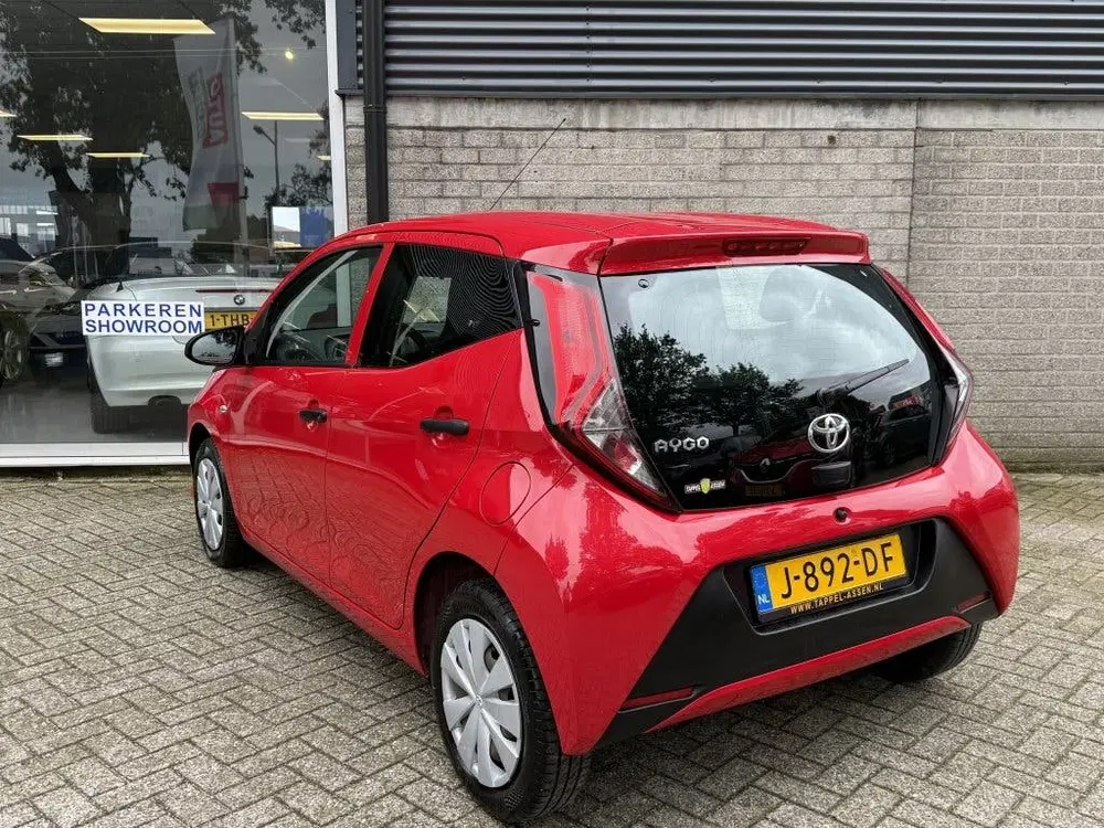 Toyota Aygo 1.0 VVT-i x-fun Airco uit 2020, foto 2