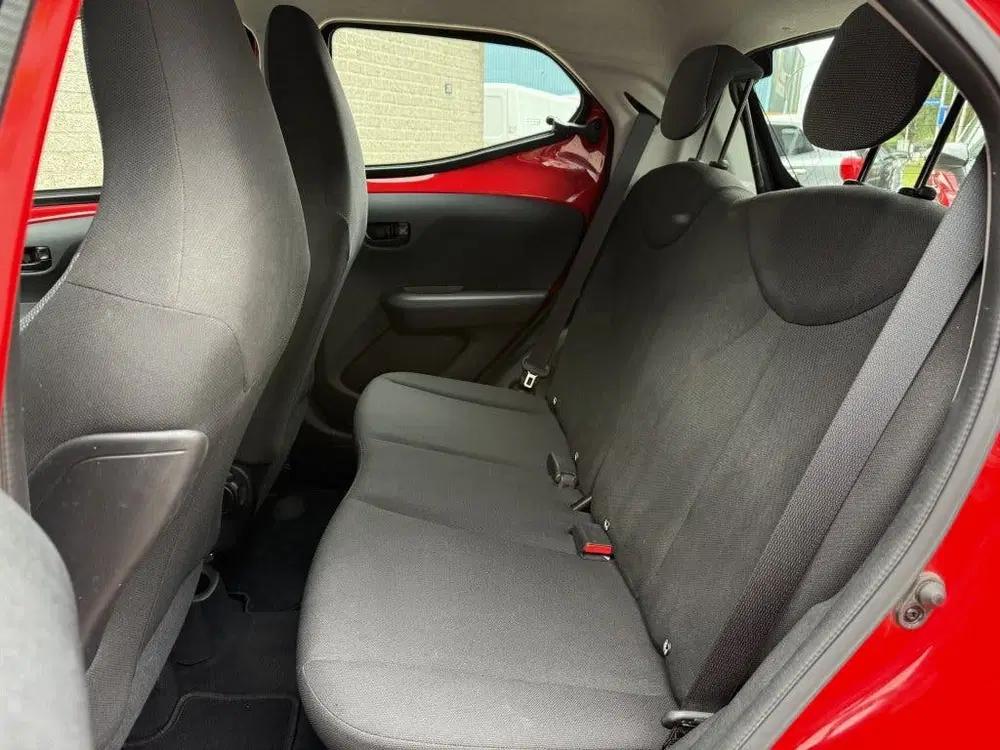 Toyota Aygo 1.0 VVT-i x-fun Airco uit 2020, foto 5