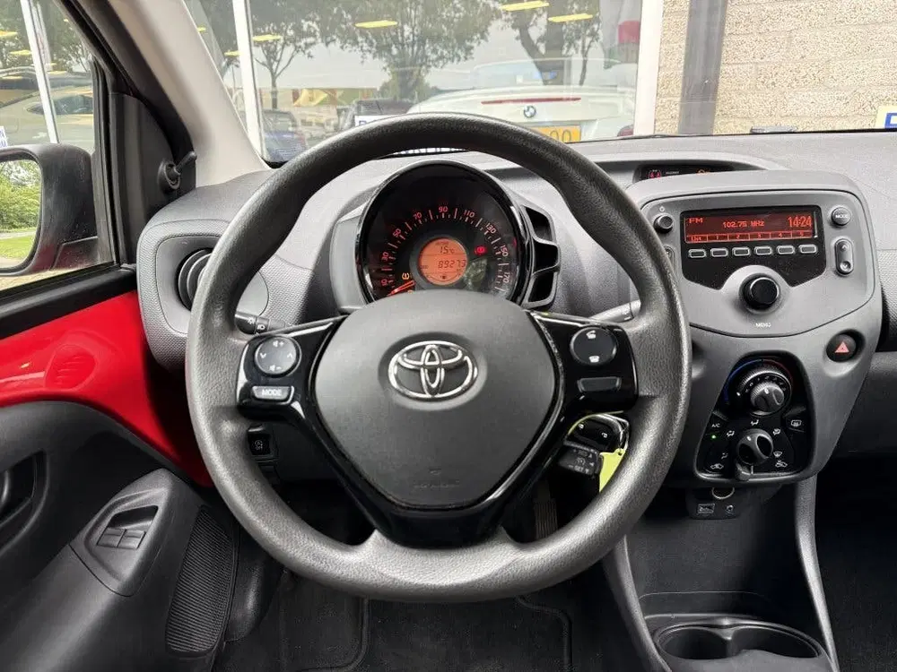 Toyota Aygo 1.0 VVT-i x-fun Airco uit 2020, foto 7