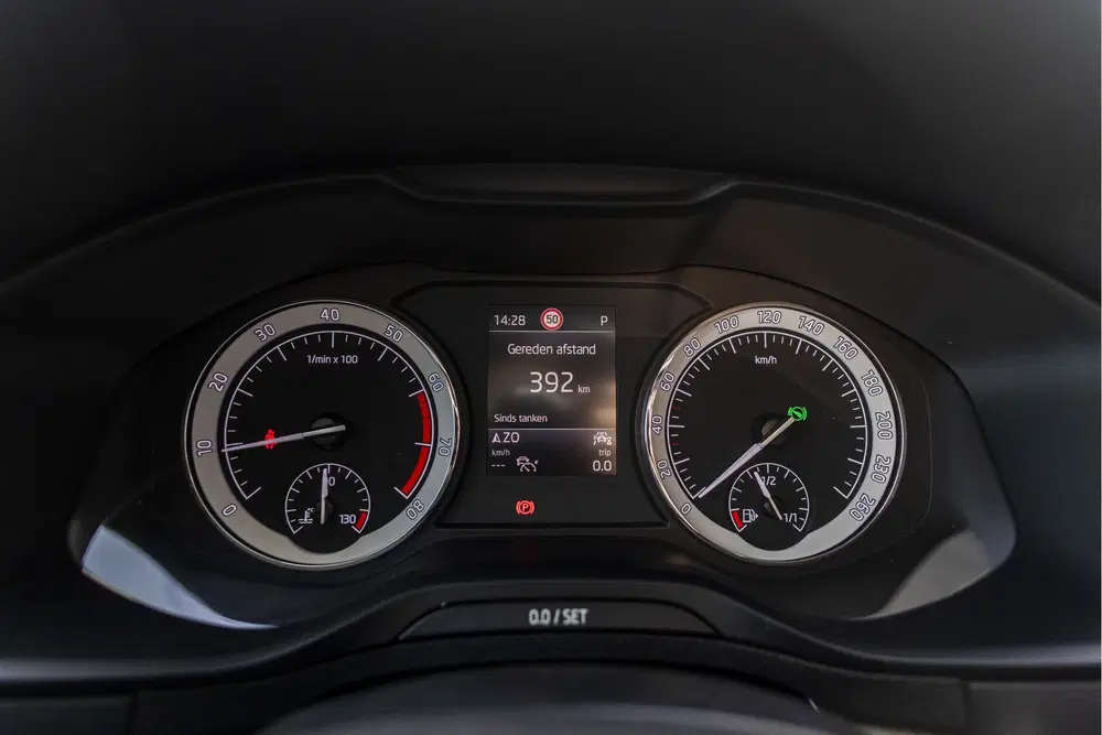 Skoda Karoq 1.5 TSI ACT Business Edition uit 2020, foto 8
