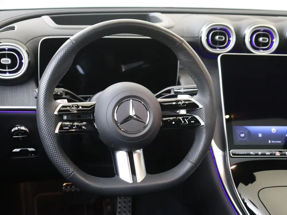 Mercedes-Benz GLC 300e 4MATIC Business Solution AMG uit 2025, foto 10