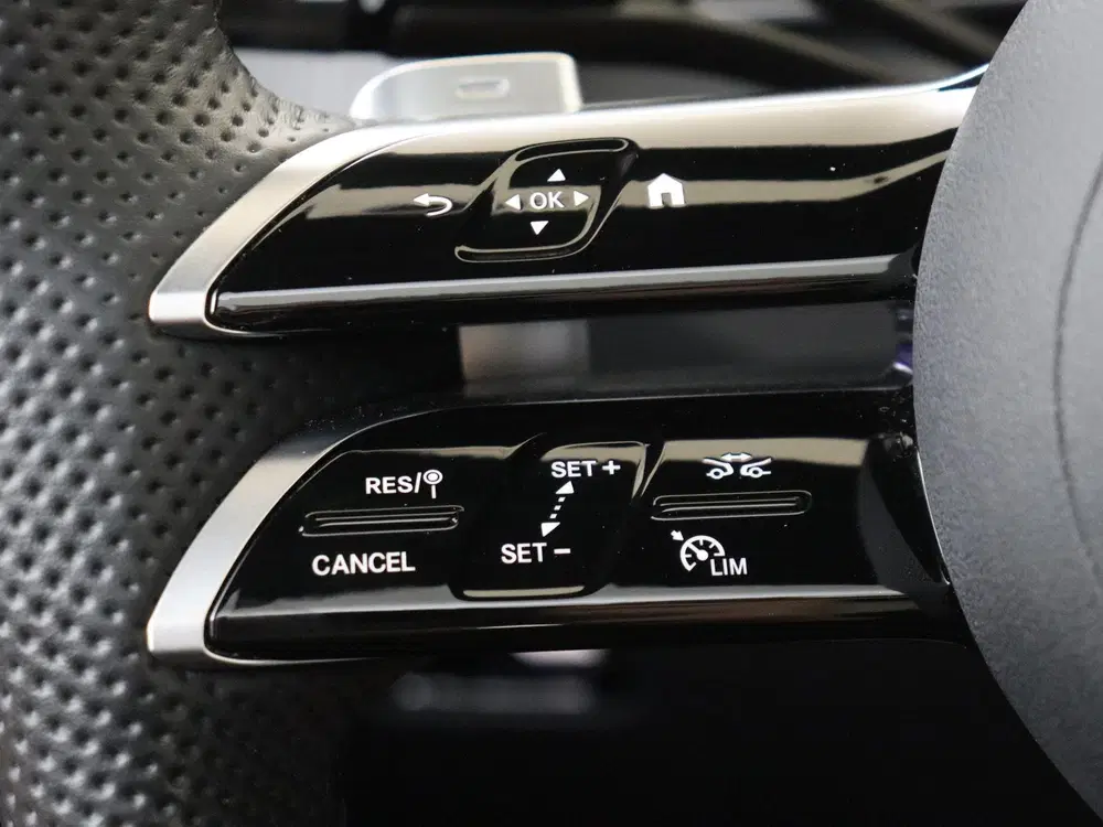 Mercedes-Benz GLC 300e 4MATIC Business Solution AMG uit 2025, foto 13