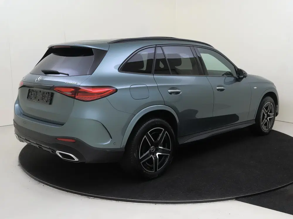 Mercedes-Benz GLC 300e 4MATIC Business Solution AMG uit 2025, foto 4