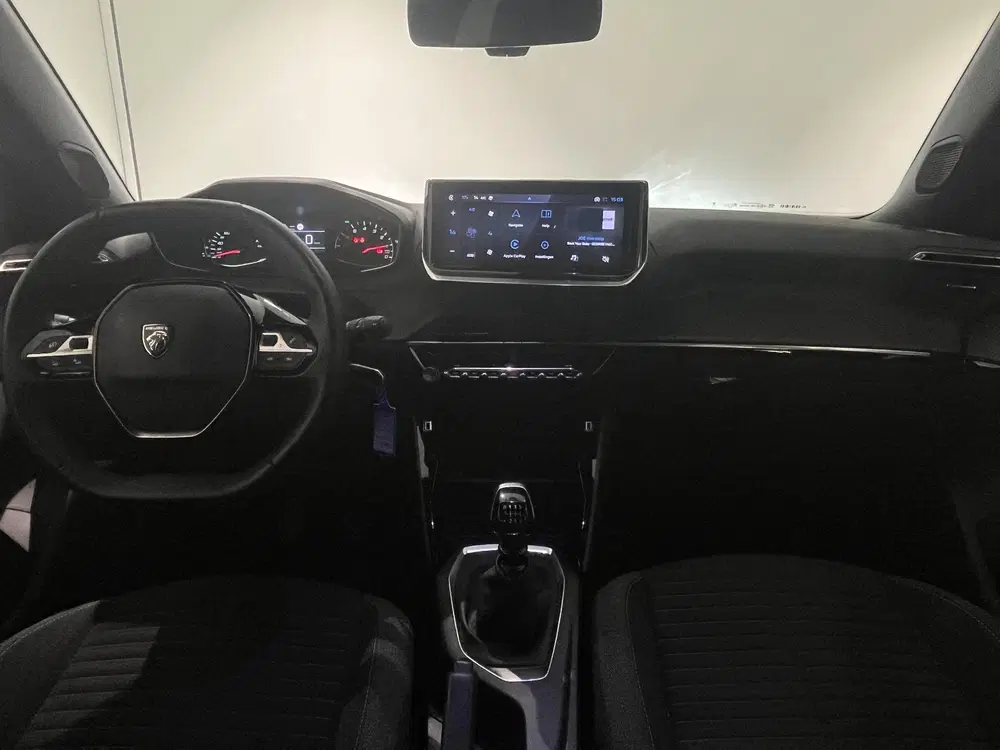 Peugeot 2008 1.2 PureTech 100 Active uit 2024, foto 15