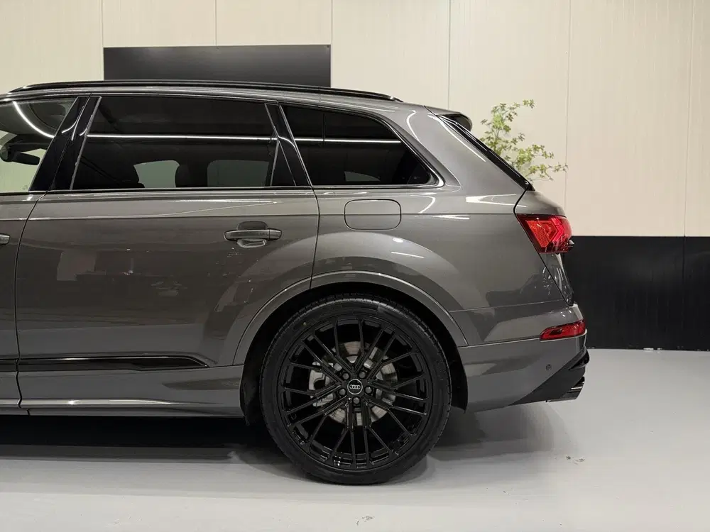 Audi Q7 55 TFSI e quattro Pro Line Plus uit 2021, foto 13
