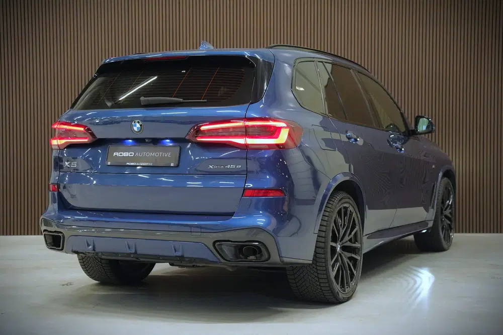 BMW X5 xDrive45e High Executive M Sport uit 2021, foto 2