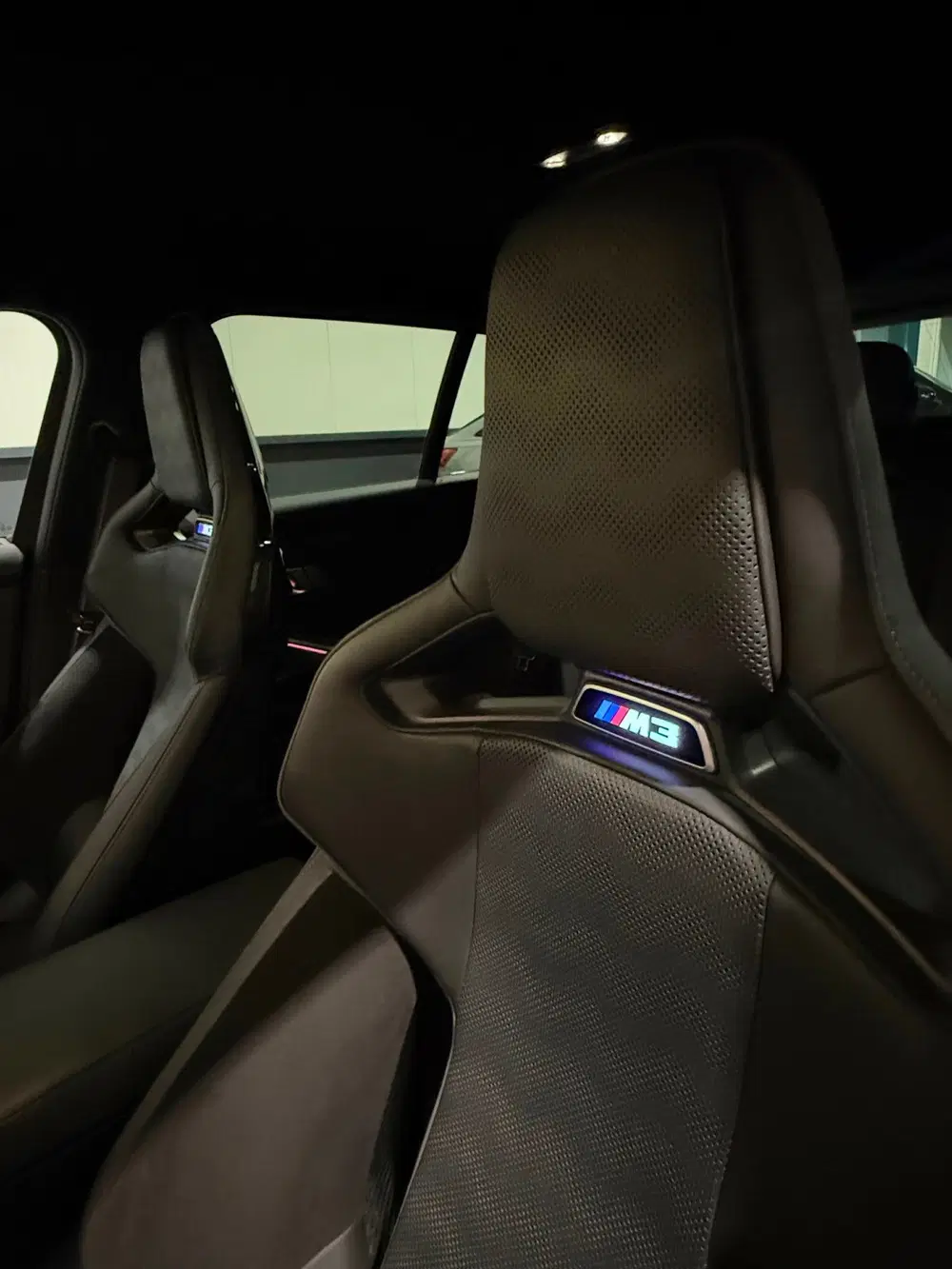 BMW 3-serie M3 xDrive Competition uit 2023, foto 15