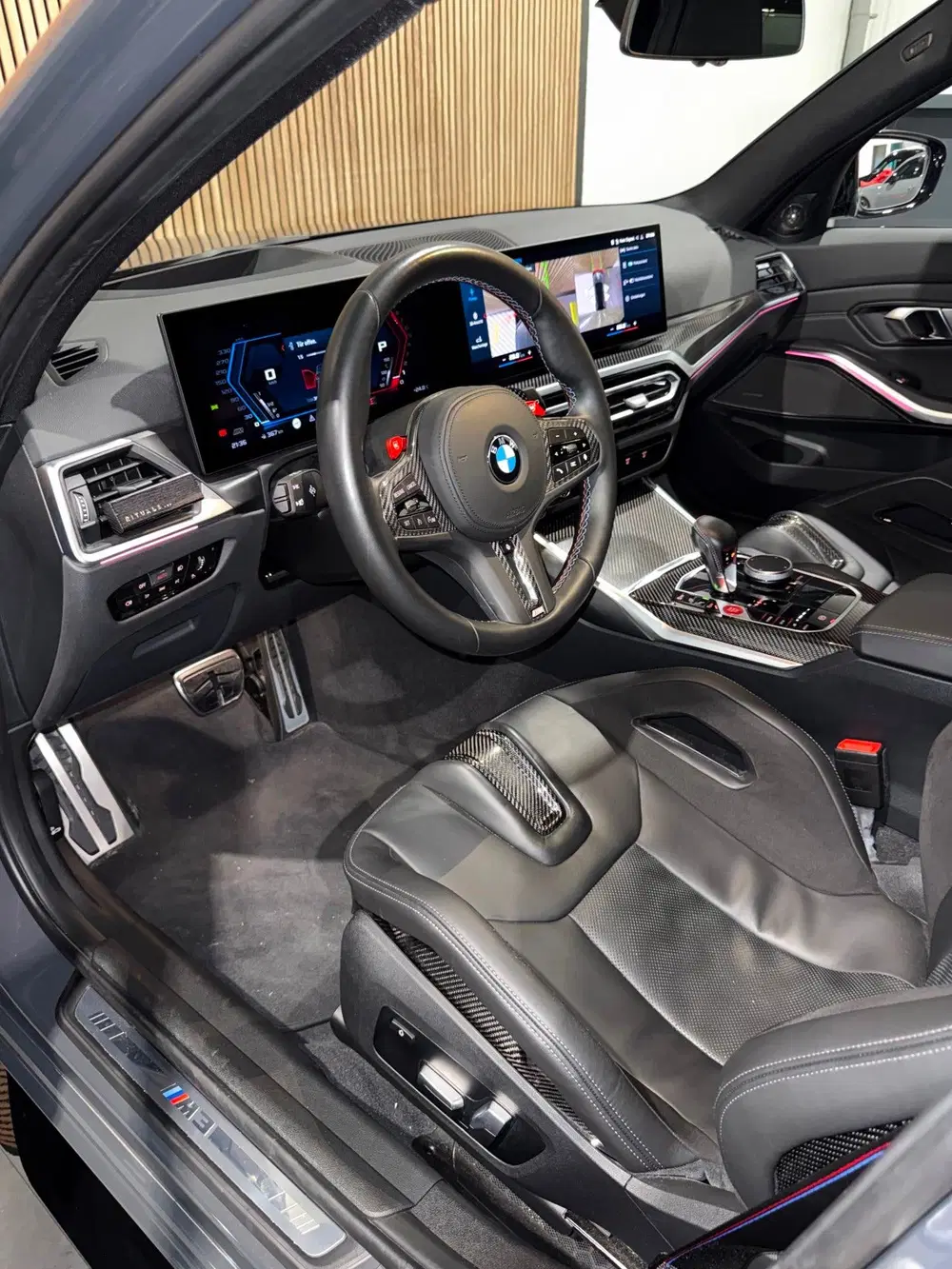 BMW 3-serie M3 xDrive Competition uit 2023, foto 9