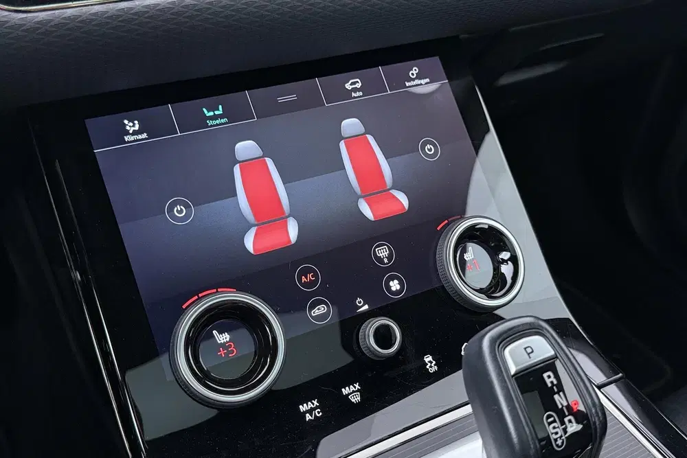 Land Rover Range Rover Evoque P300e R-Dynamic uit 2020, foto 13