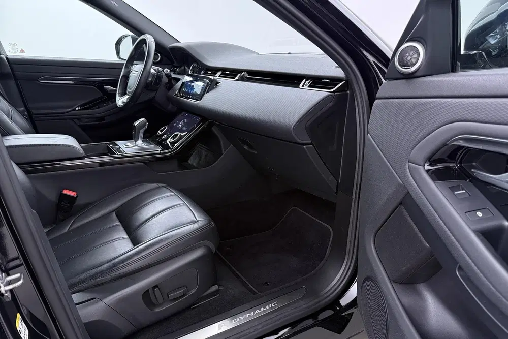 Land Rover Range Rover Evoque P300e R-Dynamic uit 2020, foto 5