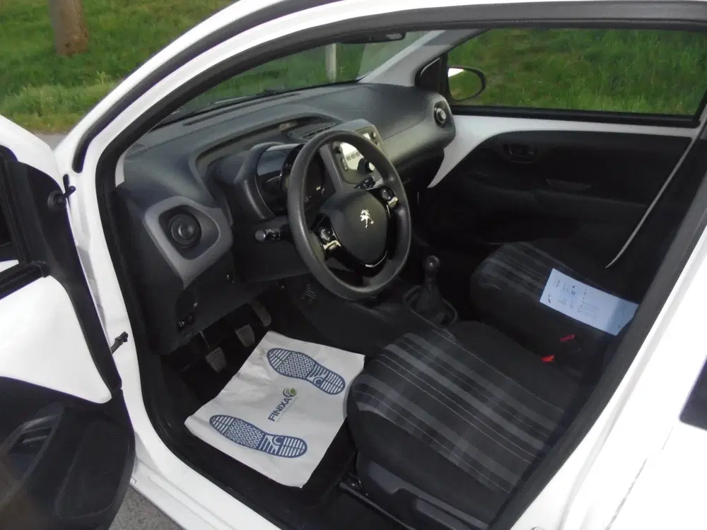 Peugeot 108 Peugeot 108 1.0 benzine 5 deurs airco 88.0 uit 2019, foto 5