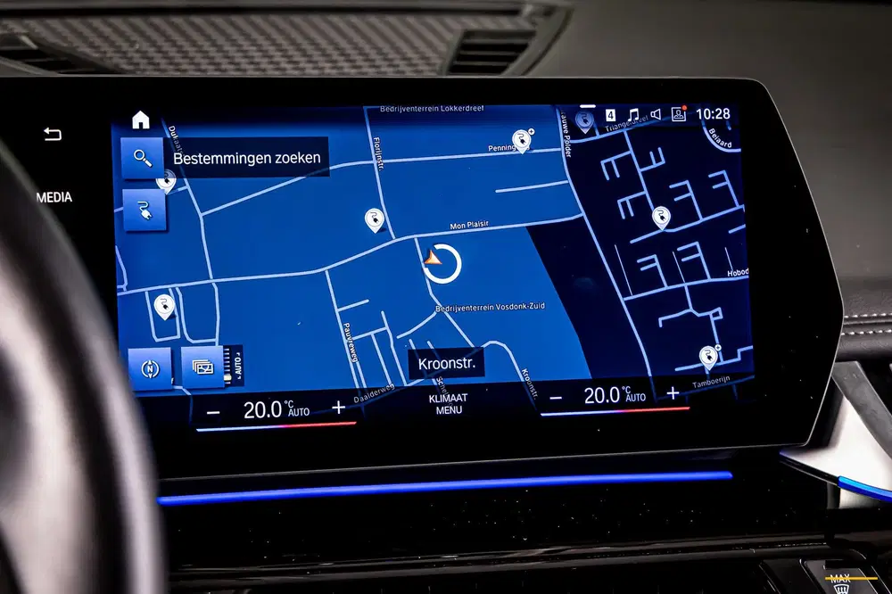 BMW iX1 XDrive30 Launch Edition 67 kWh uit 2022, foto 12