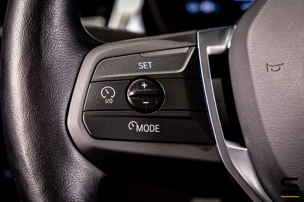 BMW iX1 XDrive30 Launch Edition 67 kWh uit 2022, foto 14