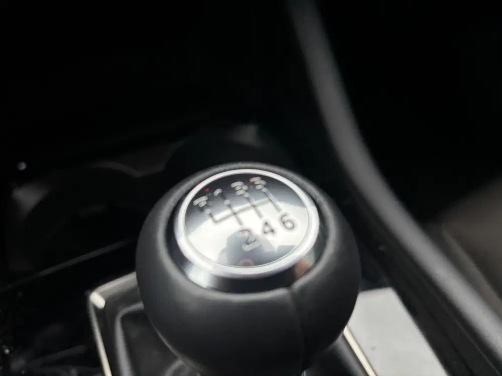Mazda 3 2.5 e-SkyActiv-G M Hybrid 140 Exclusive-li uit 2025, foto 9