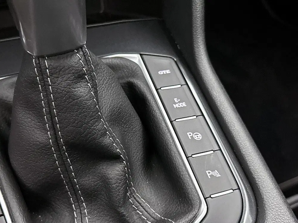 Volkswagen Tiguan 1.4 TSI eHybrid R-Line Business uit 2022, foto 10