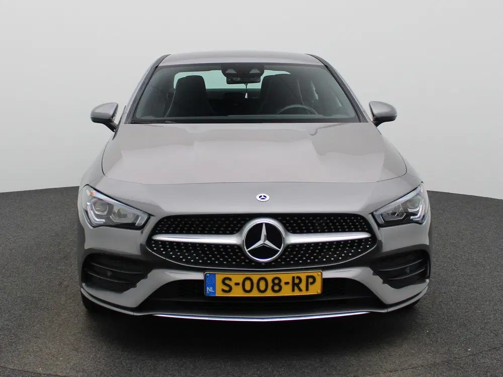 Mercedes-Benz CLA 250 e AMG Line uit 2023, foto 4